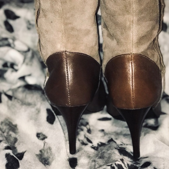 NWOT Beautiful Worthington boots size 8M. - Picture 4 of 8